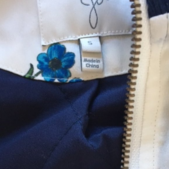 Joie Porcelain Avariella Silk Bomber - Picture 10 of 10